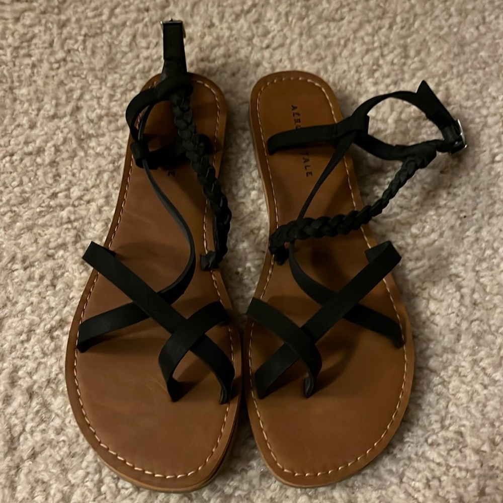 Aeropostale sandals